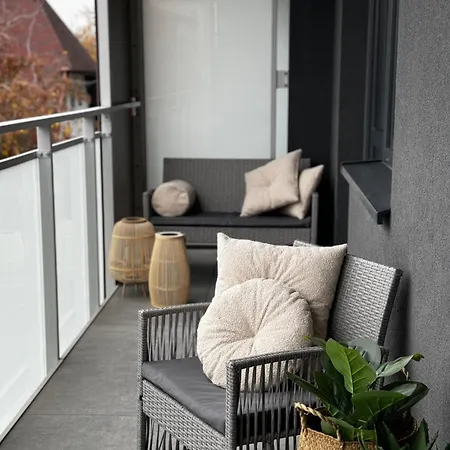 Apartment Family & Business Premium No 2 - 1 Bedroom With Private Jacuzzi, Balcony, Parking Warschau