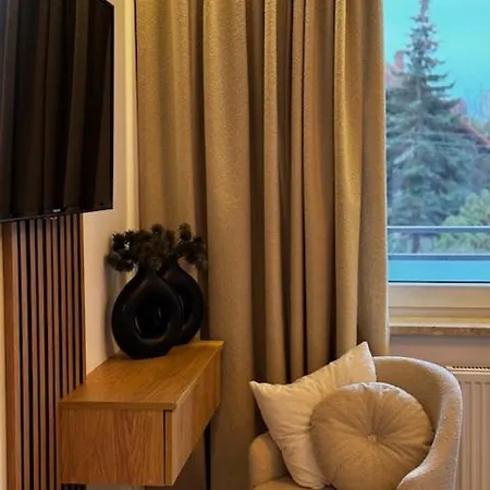 Lägenhet Family & Business Premium No 2 - 1 Bedroom With Private Jacuzzi, Balcony, Parking *