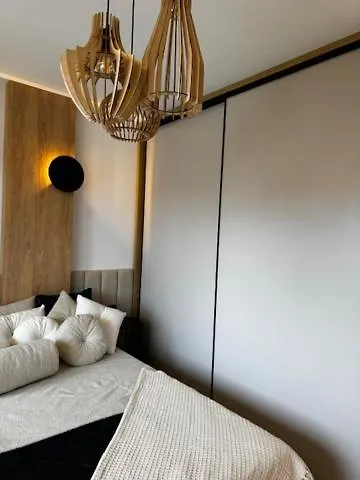 Apartment Family & Business Premium No 2 - 1 Bedroom With Private Jacuzzi, Balcony, Parking Warsaw